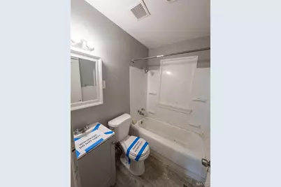 3974 Lada Avenue, Normandy, MO 63121 - Photo 10