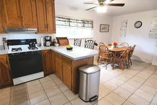 2020 Yaqui Dr, Florissant, MO 63031 - Photo 12