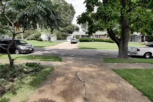 2020 Yaqui Dr, Florissant, MO 63031 - Photo 30