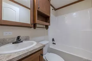 140 Prairie St, Truxton, MO 63381 - Photo 14