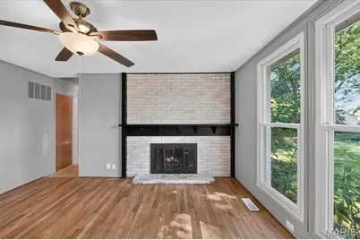 2952 New Castle Drive, Florissant, MO 63033 - Photo 12