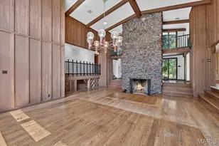2 Villa Coublay, Frontenac, MO 63131 - Photo 12