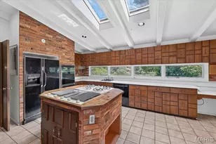 2 Villa Coublay, Frontenac, MO 63131 - Photo 22