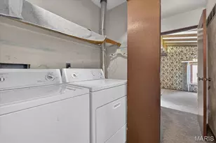 2 Villa Coublay, Frontenac, MO 63131 - Photo 36