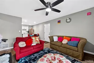 12806 Portulaca Dr, Saint Louis, MO 63146 - Photo 8