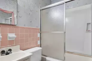 11007 St Ambrose Ln, Saint Ann, MO 63074 - Photo 24