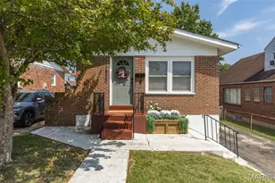 1520 Bredell Ave, Saint Louis, MO 63117 - Photo 1