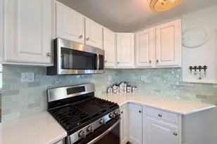 2601 Rockford Ave, Rock Hill, MO 63144 - Photo 8