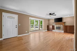 3035 Arrowhead Point Dr, Saint Louis, MO 63129 - Photo 6