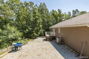 6145 J-M Ct, French Village, MO 63036 - Photo 6