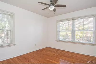 8154 Whitburn Avenue #2W, Saint Louis, MO 63106 - Photo 18