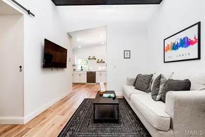 1326 Graham Street, Saint Louis, MO 63139 - Photo 6