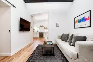1326 Graham St, Saint Louis, MO 63139 - Photo 6