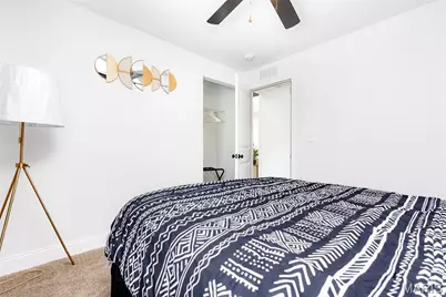 1326 Graham Street, Saint Louis, MO 63139 - Photo 8