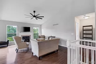 98 San Marino Pkwy, Fenton, MO 63026 - Photo 4