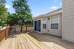 215 Old Chesapeake Dr, Wentzville, MO 63385 - Photo 38