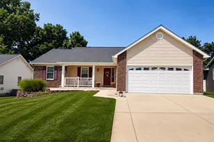 215 Old Chesapeake Dr, Wentzville, MO 63385 - Photo 46