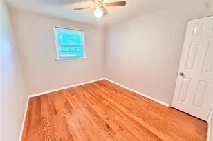 80 Florissant Park Dr, Florissant, MO 63031 - Photo 6