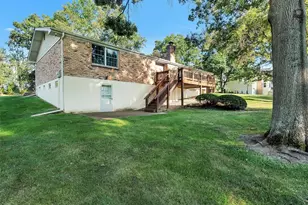 1949 Roth Dr, Saint Louis, MO 63131 - Photo 40