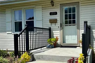 1233 W 7th St, Washington, MO 63090 - Photo 2