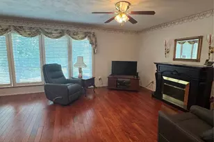 353 Bellestri Dr, Ballwin, MO 63021 - Photo 8