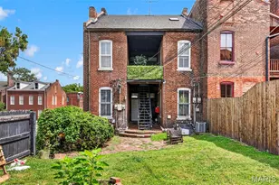 2301 S 11th St, Saint Louis, MO 63104 - Photo 16