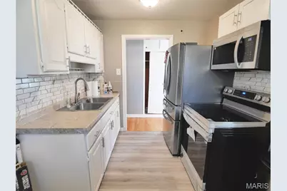 9332 Bellefontaine Rd, Saint Louis, MO 63137 - Photo 6