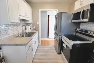9332 Bellefontaine Rd, Saint Louis, MO 63137 - Photo 6