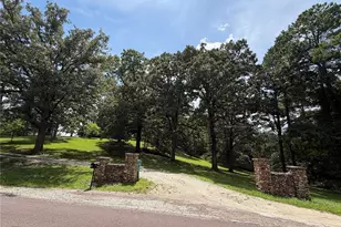 488 Becker Rd, Shelbyville, MO 65565 - Photo 2
