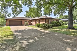 208 Fawn Meadows Dr, Ballwin, MO 63011 - Photo 1
