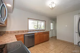 9251 Southview Ln, Saint Louis, MO 63123 - Photo 18