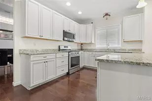 1625 Emerald Creek Dr, Florissant, MO 63031 - Photo 12