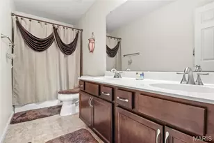 1625 Emerald Creek Dr, Florissant, MO 63031 - Photo 44