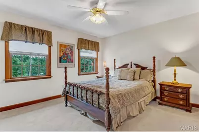 8831 Gladlea Drive, Sunset Hills, MO 63127 - Photo 44