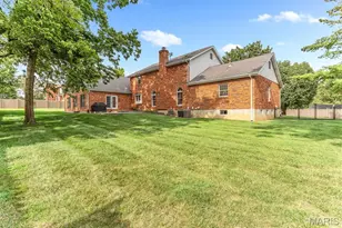8831 Gladlea Dr, Sunset Hills, MO 63127 - Photo 70
