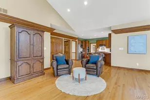 8831 Gladlea Dr, Sunset Hills, MO 63127 - Photo 10