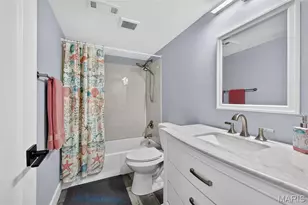 22 Harbor Point Ct, Lake Saint Louis, MO 63367 - Photo 52