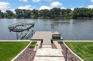 22 Harbor Point Ct, Lake Saint Louis, MO 63367 - Photo 12