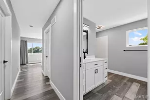22 Harbor Point Ct, Lake Saint Louis, MO 63367 - Photo 38