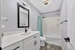 22 Harbor Point Ct, Lake Saint Louis, MO 63367 - Photo 34
