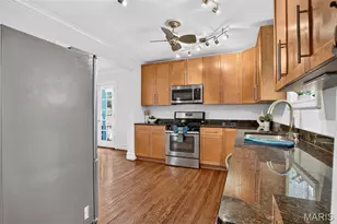 1060 Purdue Ave, University City, MO 63130 - Photo 14