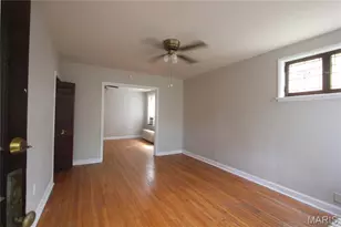 5424 Rhodes Ave, Saint Louis, MO 63109 - Photo 4