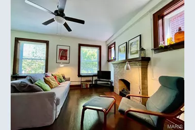 4558 Oakland Avenue, Saint Louis, MO 63110 - Photo 2