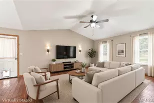 30301 Peach Blossom Ln, Lebanon, MO 65536 - Photo 12
