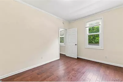 5446 Christy Avenue, Saint Louis, MO 63116 - Photo 10