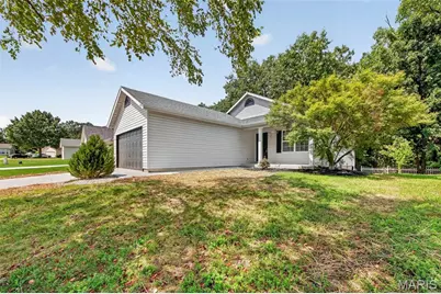 1035 Providence Pointe Drive, Wentzville, MO 63385 - Photo 2