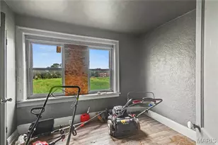 5704 Labadie Ave, Saint Louis, MO 63120 - Photo 10