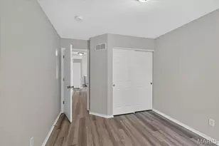 4917 Hurstborough Ct, Hazelwood, MO 63042 - Photo 18