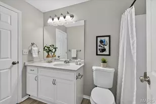 4917 Hurstborough Ct, Hazelwood, MO 63042 - Photo 16
