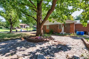 2614 Baltusrol Dr, Saint Louis, MO 63129 - Photo 26